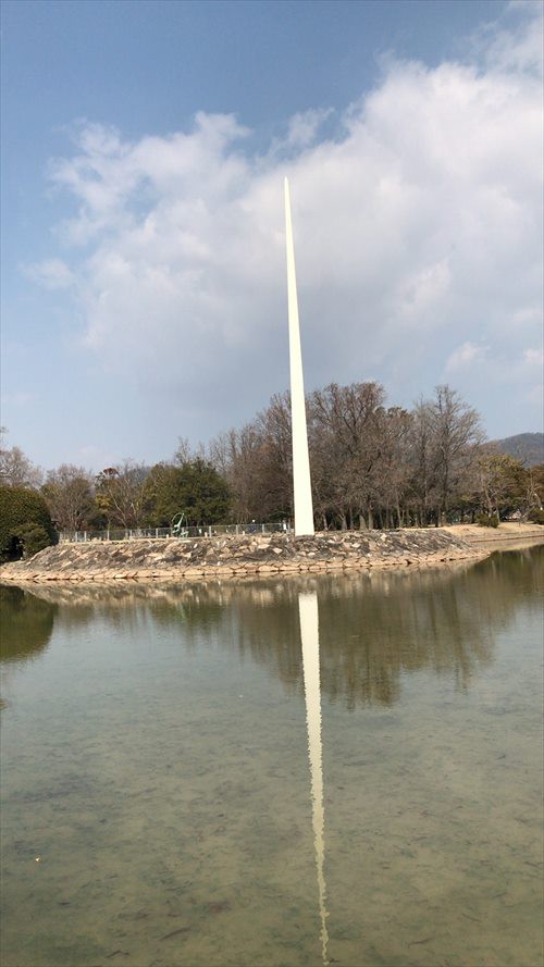 岡山県総合グラウンドの白亜の建物 偕行社 ちょっとそこまで明日なろ日記 Vol 2