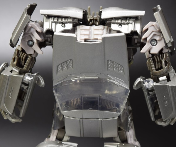TFスタジオシリーズ SS-42 サウンドウェーブ with レーザービーク