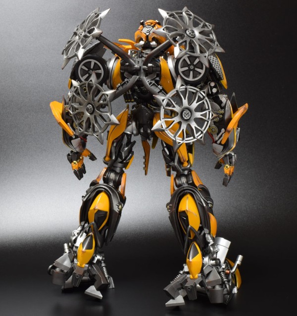 Comicave Studios 1/22 Scale Bumblebee : from.おもちゃ部屋