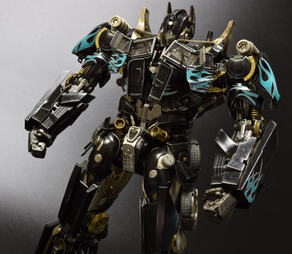 トランスフォーマー/リベンジDLX ネメシスプライム – threezero