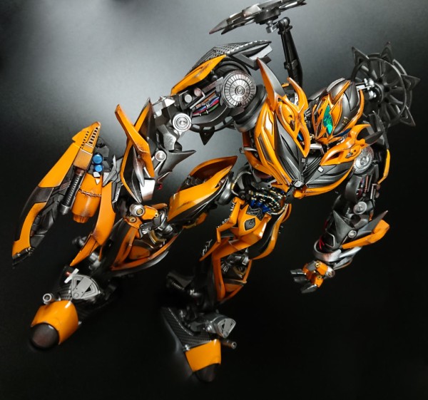 Comicave Studios 1/22 Scale Bumblebee : from.おもちゃ部屋