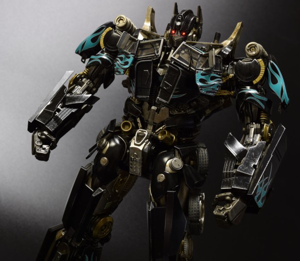 threezero トランスフォーマー/リベンジ DLX ネメシスプライム : from