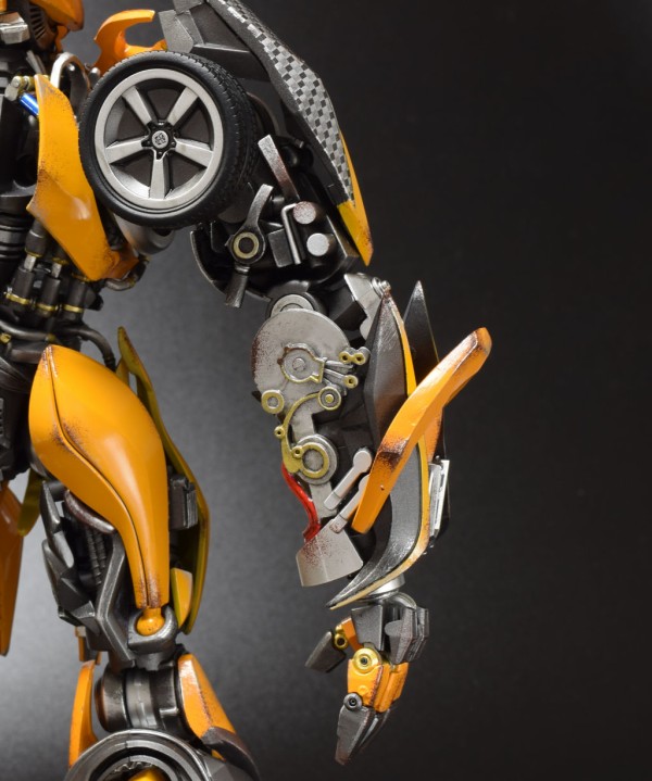 Comicave Studios 1/22 Scale Bumblebee : from.おもちゃ部屋