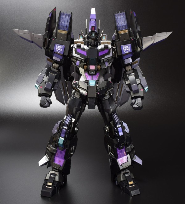 FLAMETOYS 鉄機巧 03B.TRANSFORMERS STAR SABER(Black limited