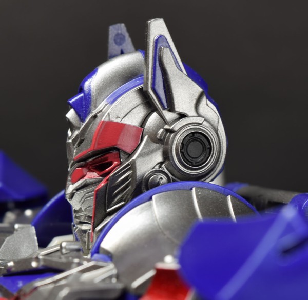 Unique Toys R-02 Challenger : from.おもちゃ部屋