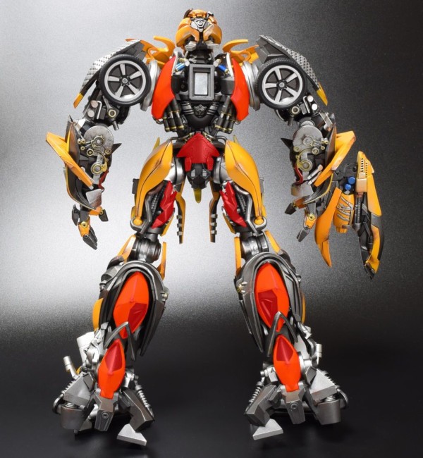 Comicave Studios 1/22 Scale Bumblebee : from.おもちゃ部屋