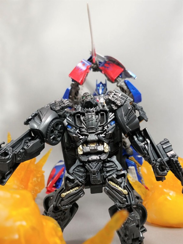 レビュー TF THE LAST KNIGHT SDCC2017限定 オプティマス