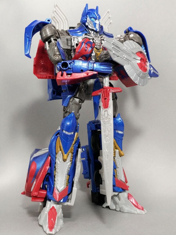 レビュー TF THE LAST KNIGHT SDCC2017限定 オプティマス