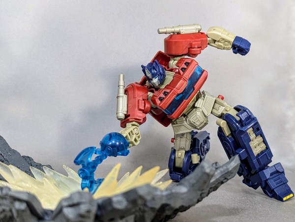 レビュー TF スタジオシリーズ オプティマスプライム(ONE