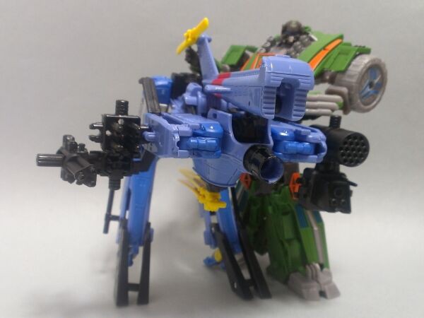 レビュー TRANSFORMERS GENERATIONS(FoC) ロードバスター : ふじの生態