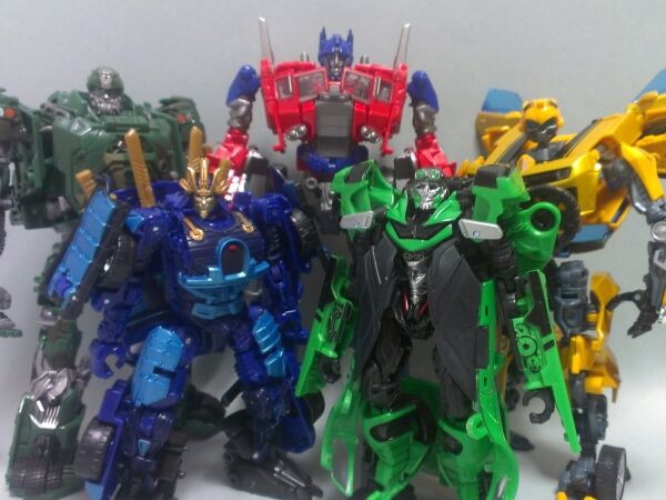 レビュー TFロストエイジ クラシックオプティマスプライム