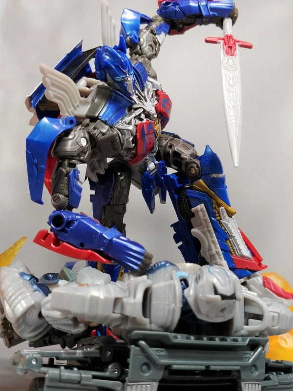 レビュー TF THE LAST KNIGHT SDCC2017限定 オプティマスプライム