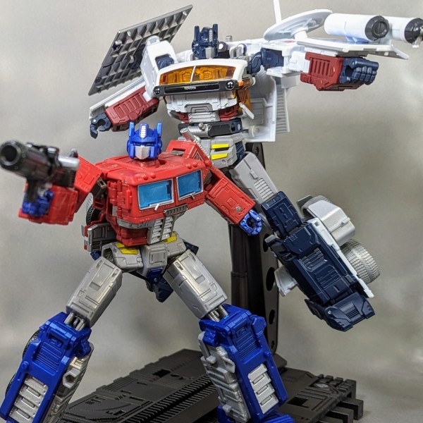 レビュー TF CAMPFIRE限定 ルナクルーザープライム ディスプレイスタンドセット : ふじの生態日記２(DOS)