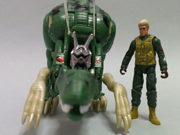 レビュー TF ミュータントビーストウォーズ レイザークロー