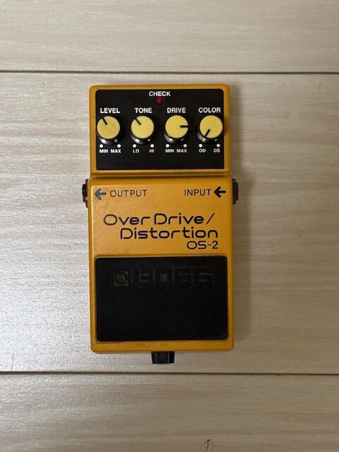 Boss OS-2 SD-1セット BOSS / OS-2 の特徴や使い方を解説レビュー。二種類の歪みを