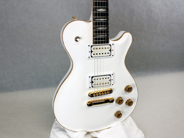 FGN フジゲン EFL-DE レスポール　マット　ホワイト　エレキギター FGN フジゲン EFL-DE レスポール マット ホワイト エレキギター