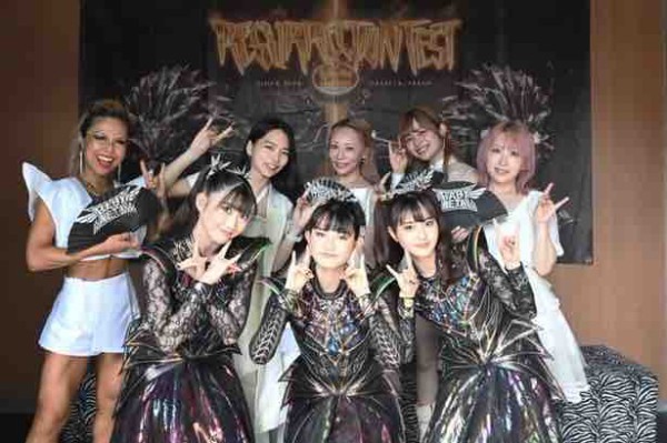 BABYMETAL 歴史的な瞬間の写真公開LOVEBITES : フジさんのBABYMETALブログ