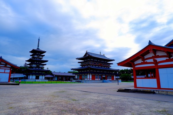 薬師寺　白鳳の鐘　寺の鐘 Amazon.co.jp: 金寿堂 薬師寺 白鳳の鐘 釣鐘 梵鐘 銅製 仏教美術