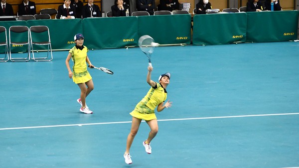 球春到来 高校日本一を賭けたセンバツ大会 ソフトテニス オンライン