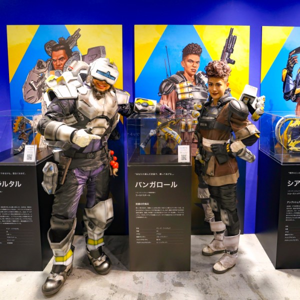 Apex Legends™ Museum + POP UP STORE」福岡パルコの取材レポート。エーペックスレジェンズのコスプレイヤー8名が集結。  : フクオカーノ！- 福岡の情報サイト