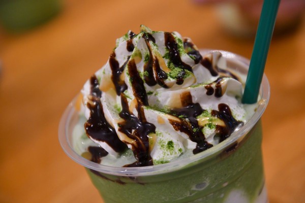 スターバックス」大阪限定“めっちゃ”抹茶ドリンク、10日間のみ提供