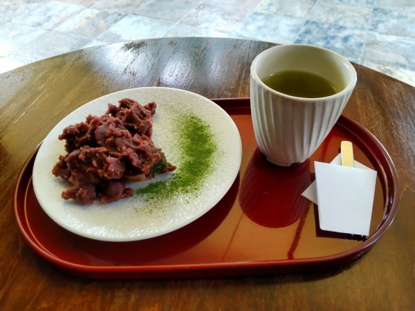 茨城県 常総市 ゆたかや 城下新石下店 和菓子屋さんの究極スペシャルかき氷と 名物のいしげだんご 大食いグルメなランチ