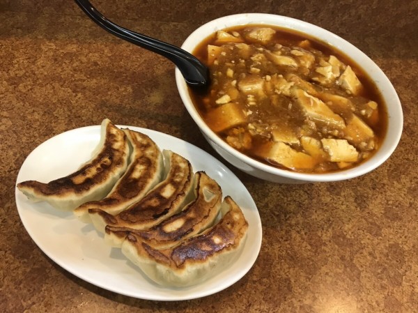 茨城県 土浦市 手打らーめん珍来 神立店 神珍で 麻婆ラーメンと餃子 大食いグルメなランチ