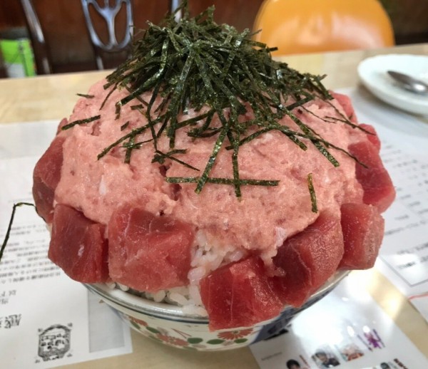 茨城県 古河市 文福飯店 デカ盛りの聖地で ご飯だけで1キロ級のネギトロど ん 大食いグルメなランチ