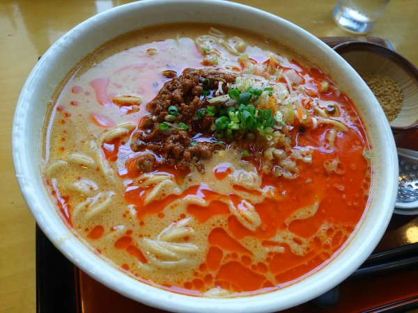 栃木県 芳賀郡芳賀町 坦々麺専門 はつみ 真夏日にうまうまな担々麺で汗をかくかく然々 大食いグルメなランチ