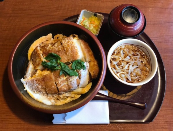 栃木県 鹿沼市 海山亭いっちょう 鹿沼店 和食チェーン店の色々付いてるセットメニュー達 大食いグルメなランチ