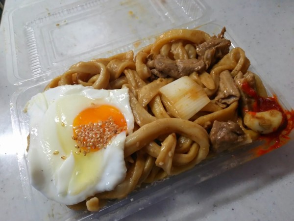 小山市 第5回 おやまグルメフェスタ 栃木県のご当地グルメが大集結 大食いグルメなランチ