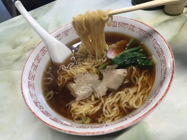 茨城県 土浦市 土浦飯店 令和の今時 ラーメンが350円で オムライスが450円 昭和の時代のまま時が止まってる食堂 大食いグルメなランチ