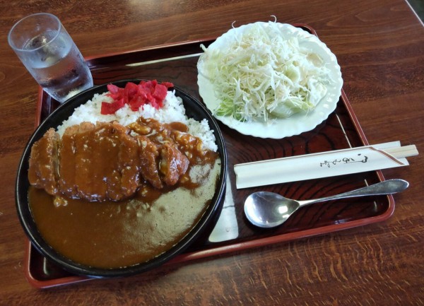 茨城県 稲敷郡阿見町 食事処みやた お蕎麦屋さんの一風変わったカツカレーの大盛り 大食いグルメなランチ