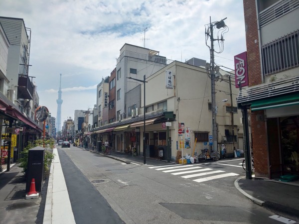 東京都 台東区 西浅草 カレーランド 日本初ご当地レトルトカレーの自販機 華麗なるカレー臭６９ 大食いグルメなランチ