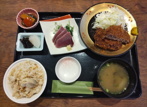 茨城県 土浦市 和食 大形屋 人気の和食屋さんの日替わりメンチカツ 大食いグルメなランチ