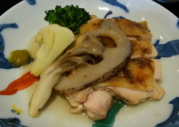 茨城県 牛久市 ひたち野いしざき 丘の上ギリギリに在る日本料理店のランチ 大食いグルメなランチ