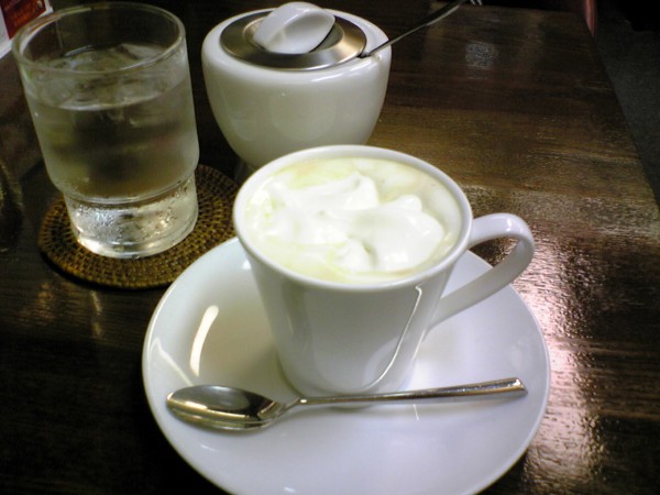 京都徒然案内２０１０ 珈琲家あさぬま 京都市東山区四条花見小路西入ル 下町外飯徒然草