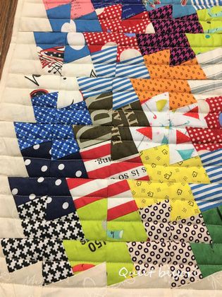 カラフルなテッセレーションのタペストリー＆あたし待つわ : 猫日和