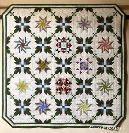 グリーンリーフと自由の星のタペストリー＆今日搬入です。 : 猫日和