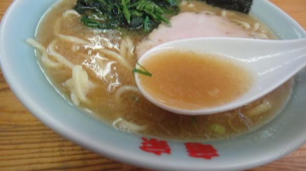 ラーメン 竜家 : 为拉面服务@厚木