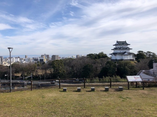 夢中図書館】城ぶら「小田原古城 八幡山古郭」！戦国の風雲児・北条早雲、進撃のあと : 夢中図書館