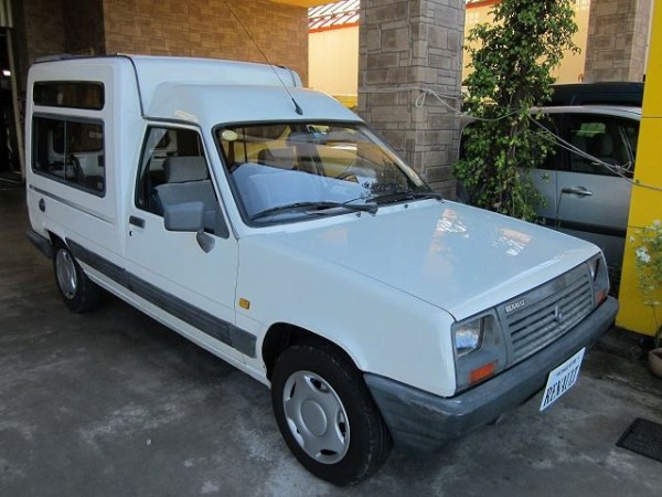中古車 ルノー エクスプレス 有 渡辺モータース ルノーサービスサテライト福井北