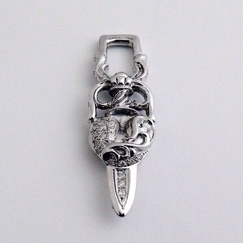 CHROME HEARTS ハートダガー ダイヤパヴェ 入荷致しました