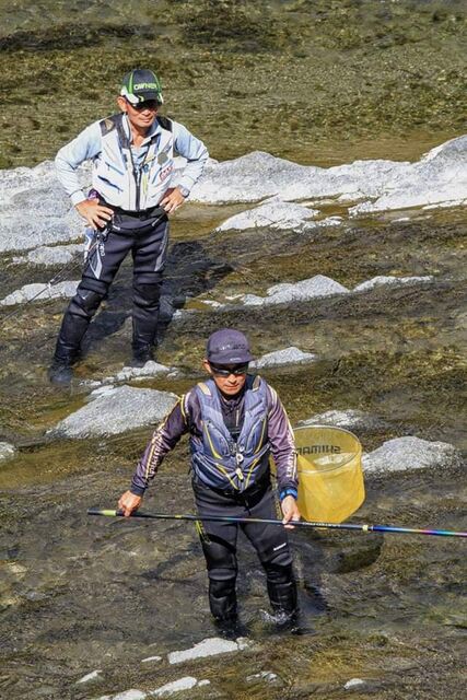 島名人 尺鮎おめでとう でも釣りキチさん子が ゚d゚ 鮎釣り師ガバチャのひとり言 島名人 尺鮎おめでとう でも釣りキチさん子が ゚d゚ 鮎釣り師ガバチャのひとり言
