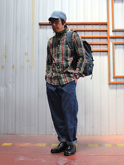 MANEBU マネブ HIHIN FACE SKIN シンプルなプレーントゥシューズ ブラック TIME
