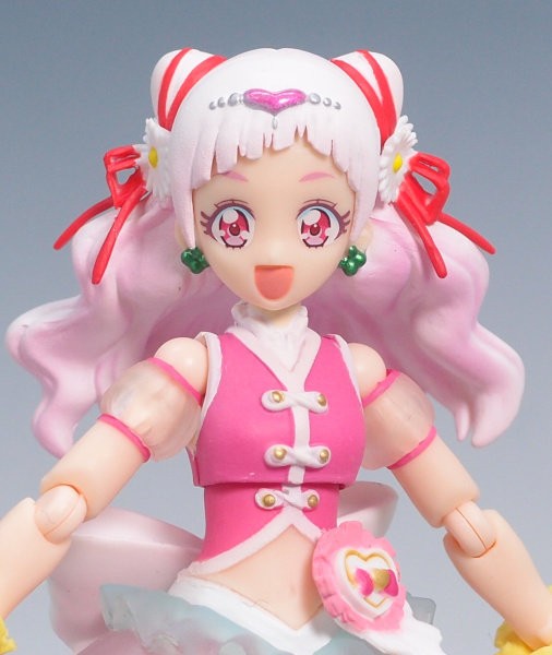 S.H.フィギュアーツ キュアエール 『HUGっと！プリキュア』(魂ウェブ商店限定) 全高約130mm 中古】(本体B/箱B)S.H.フィギュアーツ キュアエール 『HUGっと