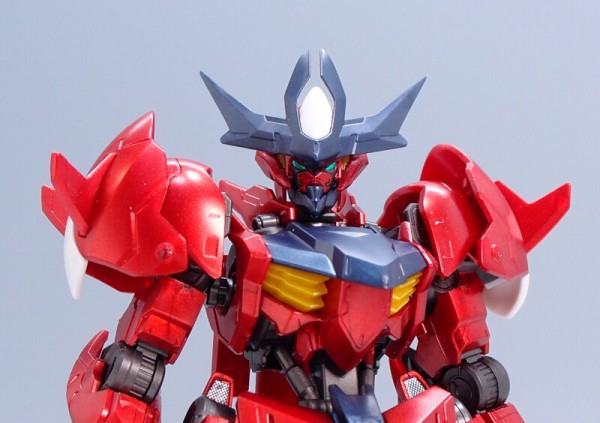 限定ガンプラ アメイジングバルバトスルプス【メタリック】&フリーダム【クリア】 HG 1/144 ガンダムアメイジングバルバトスルプス[メタリック
