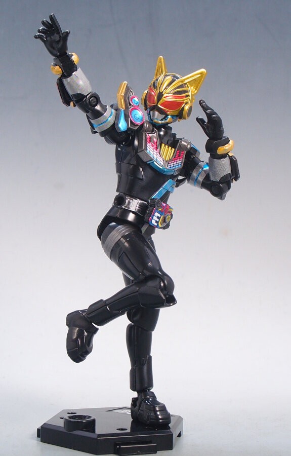 装動 仮面ライダーギーツ ID 3（1） : G-01格納庫2（仮）