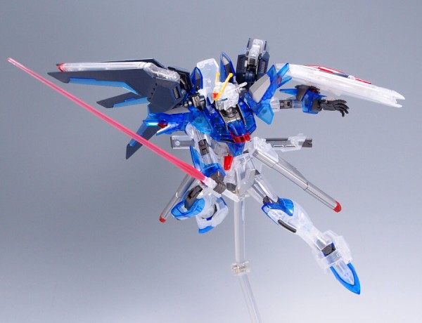 劇場版公開記念パッケージ HG 1/144 ライジングフリーダム