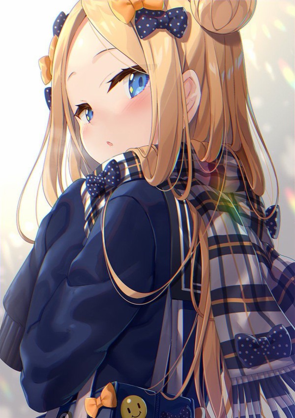 Fgo 妹に欲しいと大絶賛 マフラーが似合うアビーちゃんイラストの振り向いた顔がめっちゃ可愛すぎた Fateなう
